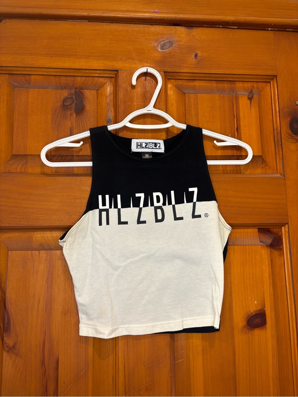 HLZBLZ Women's Black and White Logo Crop Top Size S